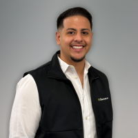 Hesler Reyes, photo from The Mortgage Link, Inc.
